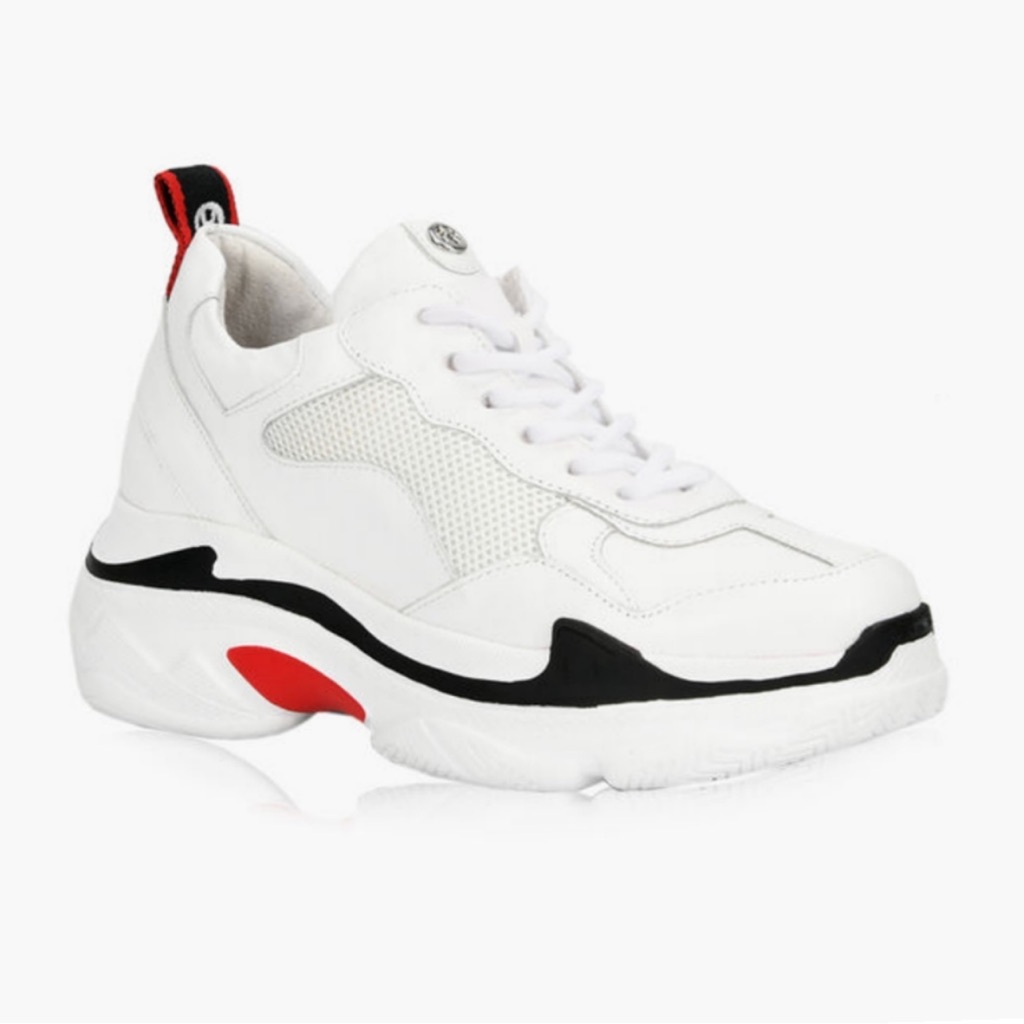 Wishbone Eloise, White Sneakers, Size 4